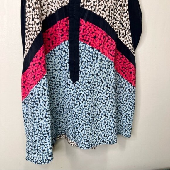 Marc by Marc Jacobs Silk Sleeveless Blouse Size Large 100% Silk - Picture 4 of 10